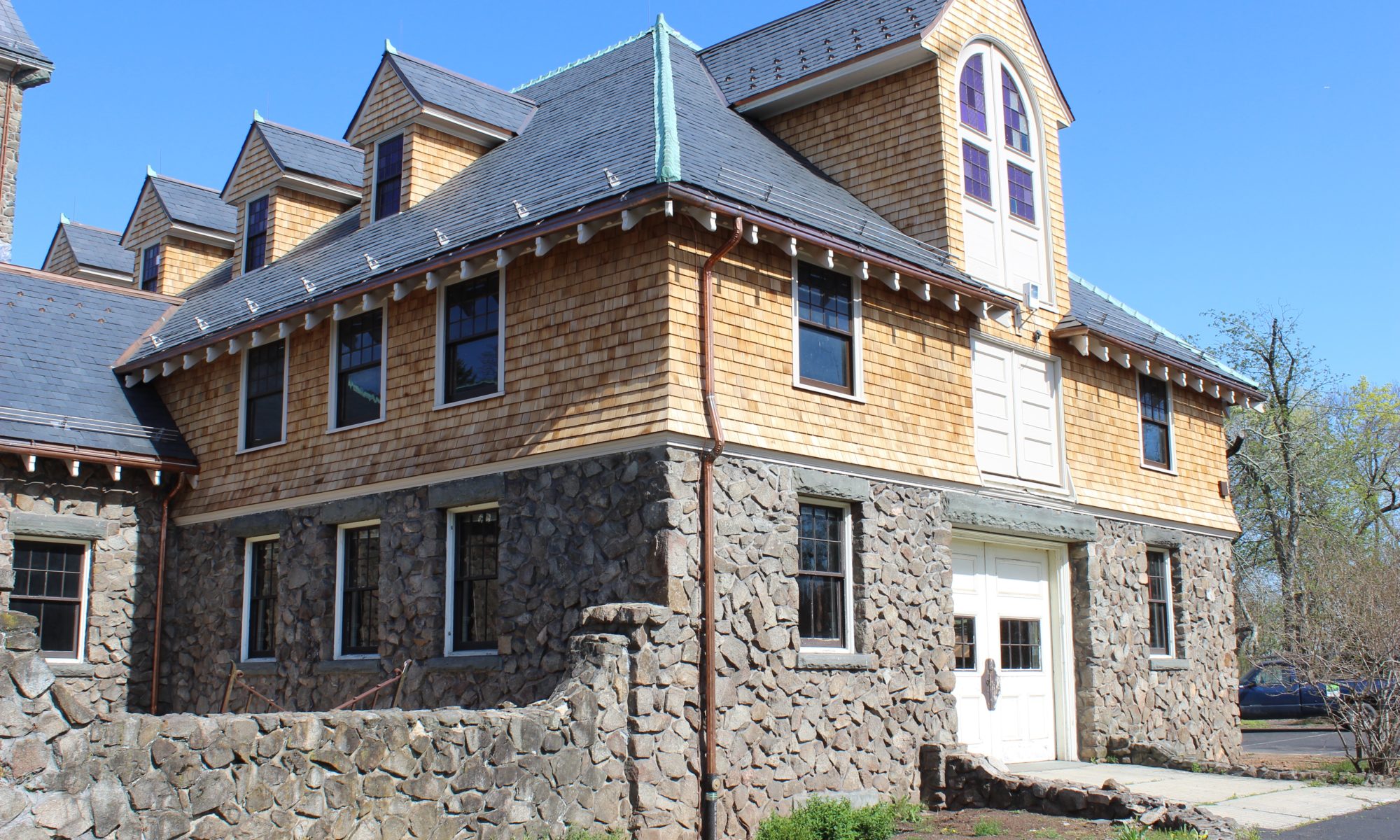 Stephen McLaughlin - contact - Duke Farms Coach Barn